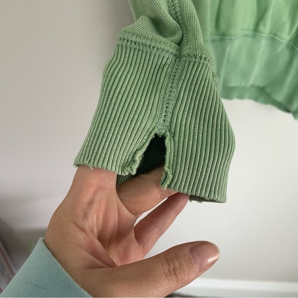 [Aerie] Green "Take It Easy Tiger" Crewneck Long Sleeve Lightweight Sweatshirt - Picture 4 of 8